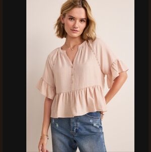 NWT Francesca's Blouse Size XS Teresa Peplum Ruffle Blouse